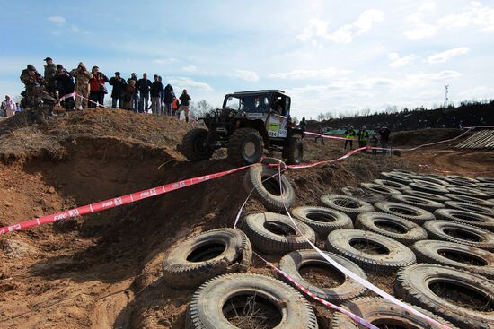 Motorsport: RainForest Challenge Russia 2014