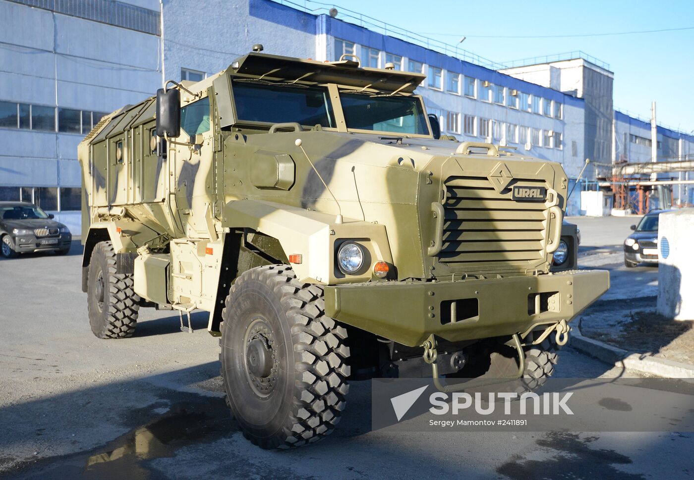 Dmitry Rogozin tours Ural Federal District