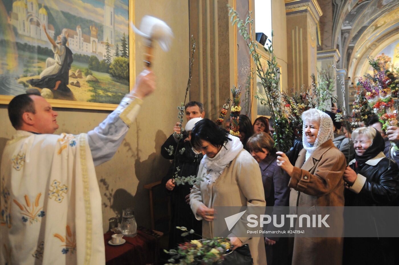 Pussy Willow Sunday celebrated in Lvov region