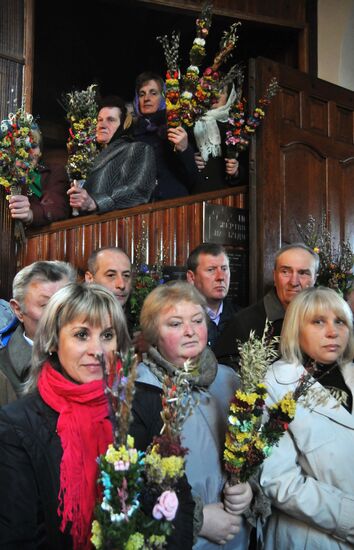 Pussy Willow Sunday celebrated in Lvov region