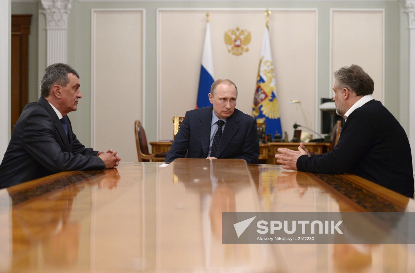 V.Putin meets with S.Menyailo and A.Chaly