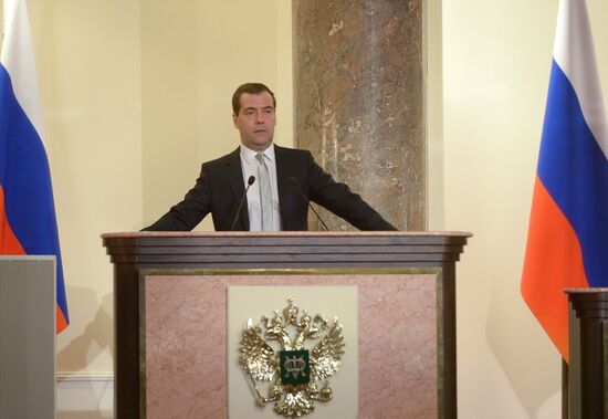 Dmitry Medvedev attends extended meeting of Russian Ministry of Finance Board