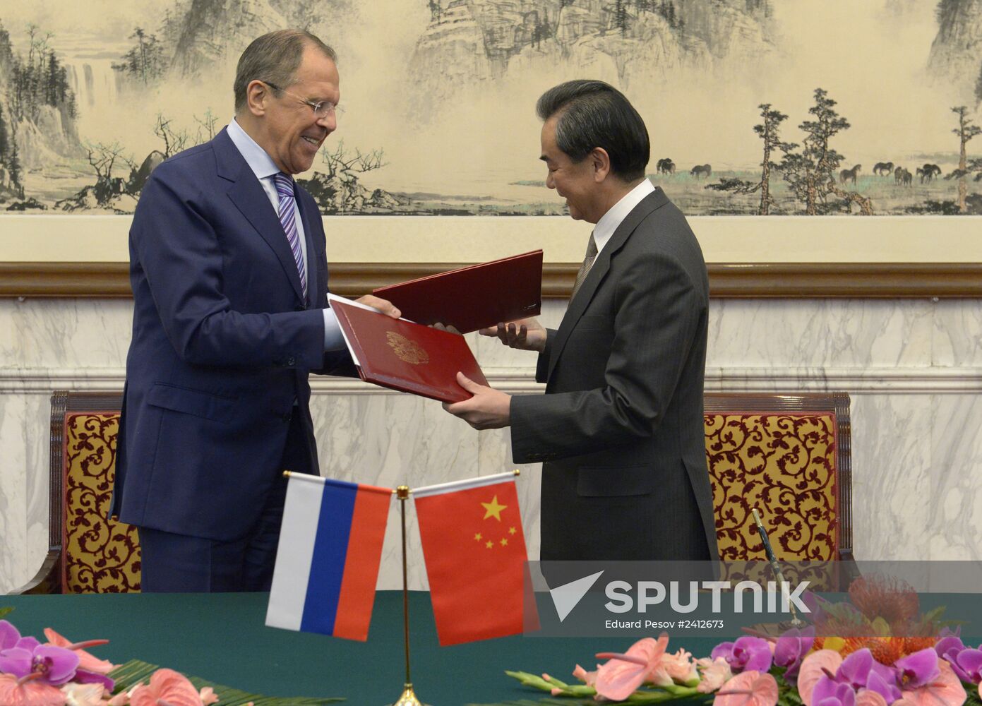 Sergei Lavrov visits China