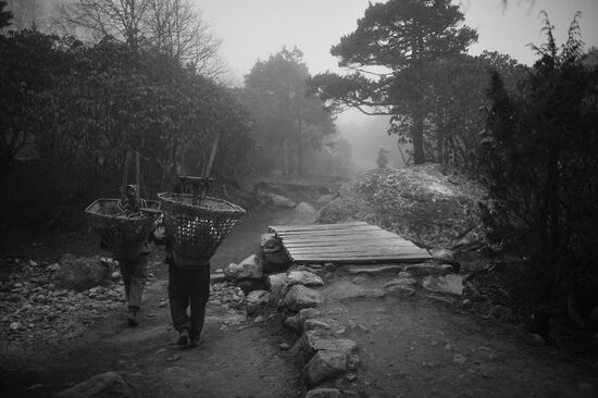 Mountain road near village of Tengboche