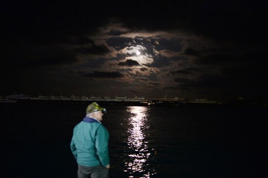 Night views of Yalta