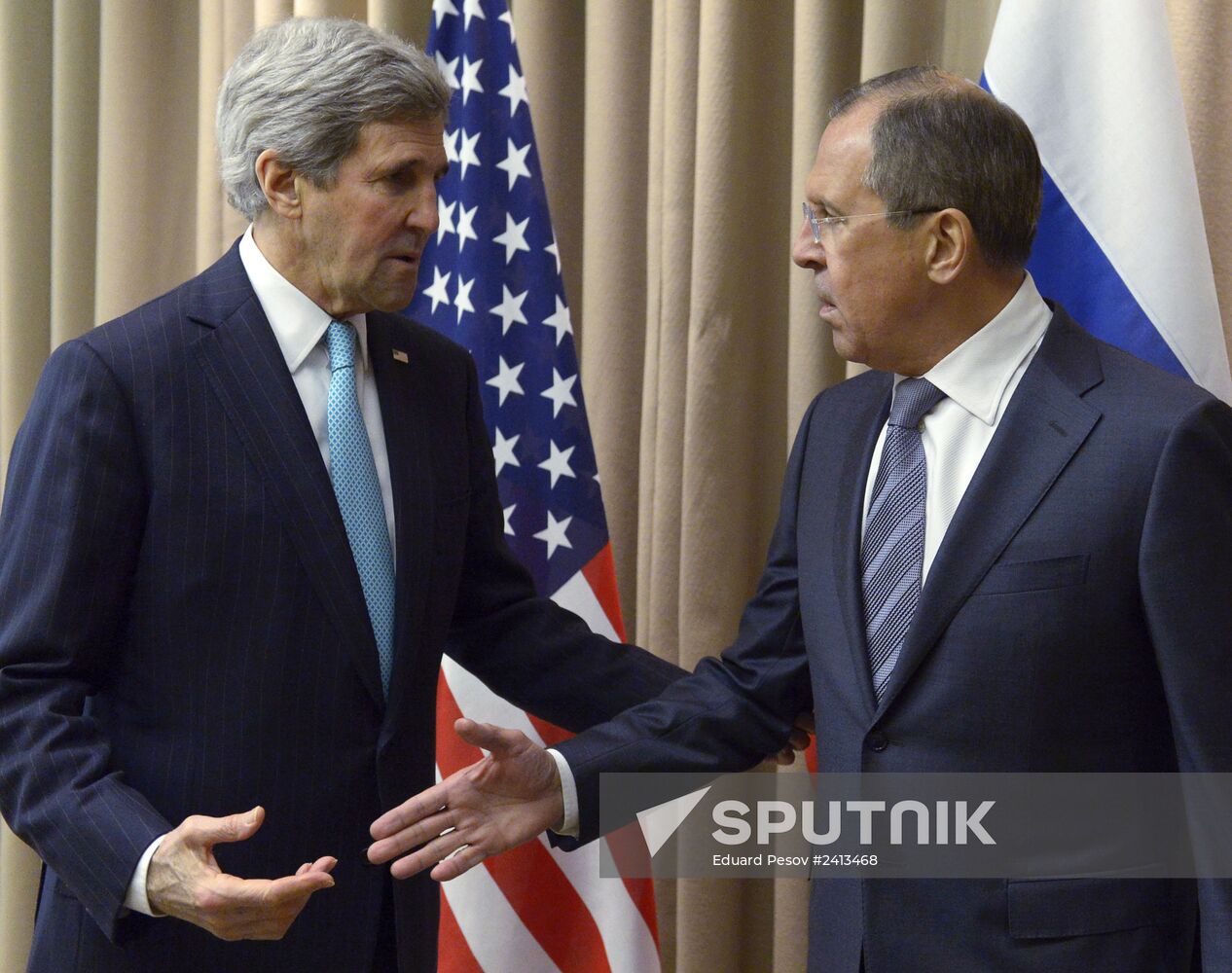 Sergei Lavrov meets with John Kerry in Geneva