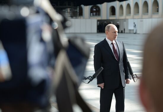 Vladimir Putin holds question and answer session