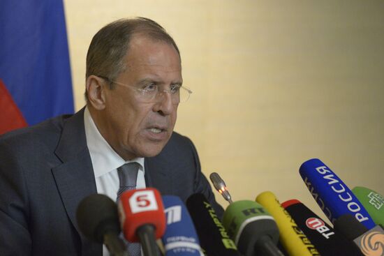 Sergei Lavrov meets with John Kerry in Geneva