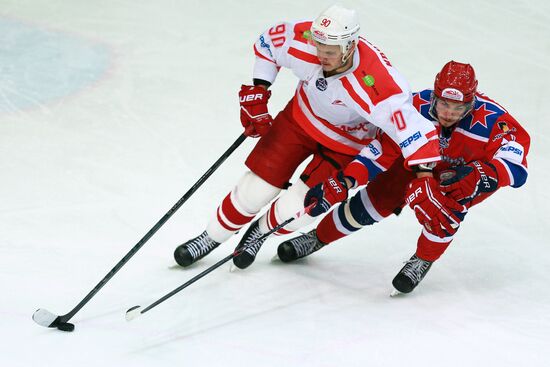 Junior Hockey League. Krasnaya Armiya vs. Spartak