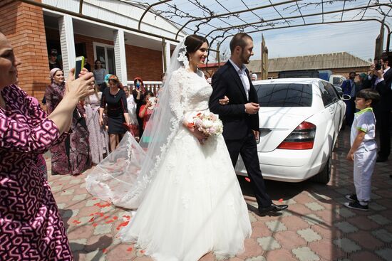 Traditional Chechen wedding in Grozny