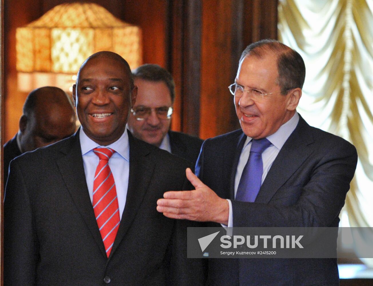 Sergei Lavrov meets with Mozambique's Foreign Minister Oldemiro Balói