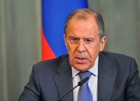 Sergei Lavrov meets with Mozambique's Foreign Minister Oldemiro Balói