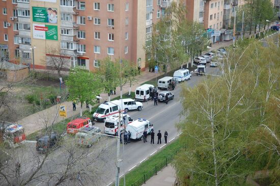 Hostages taken at Belgorod branch of Zapadny Bank
