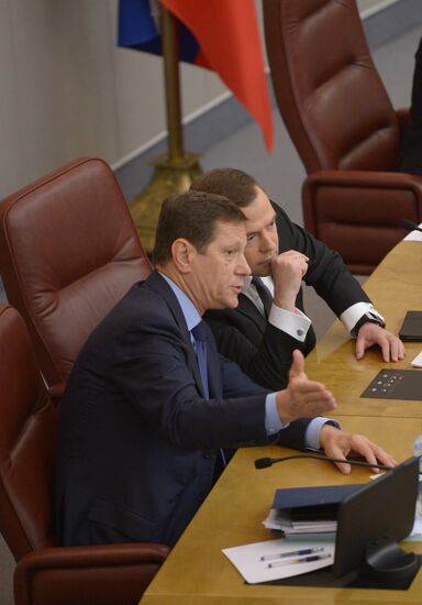 Dmitry Medvedev reports on the Government's 2013 performance at the State Duma