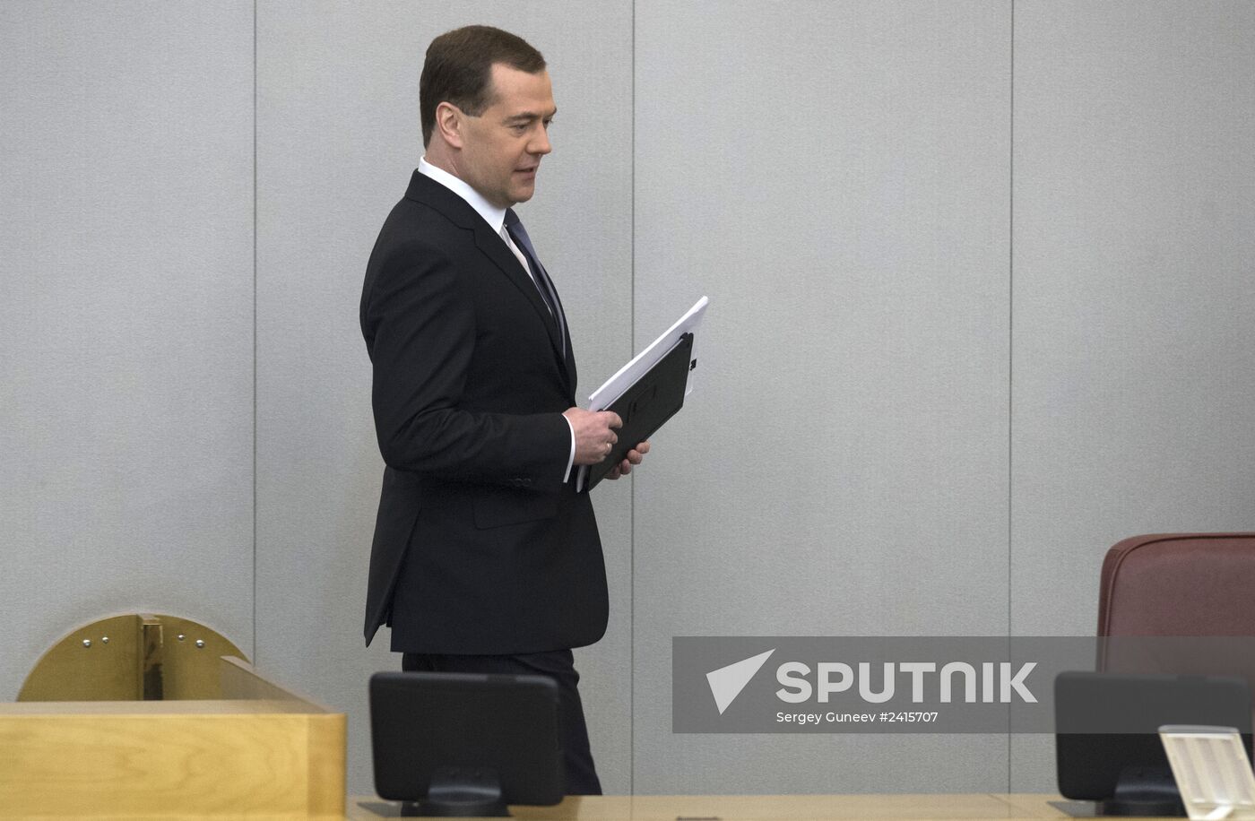 Dmitry Medvedev reports on the Government's 2013 performance at the State Duma