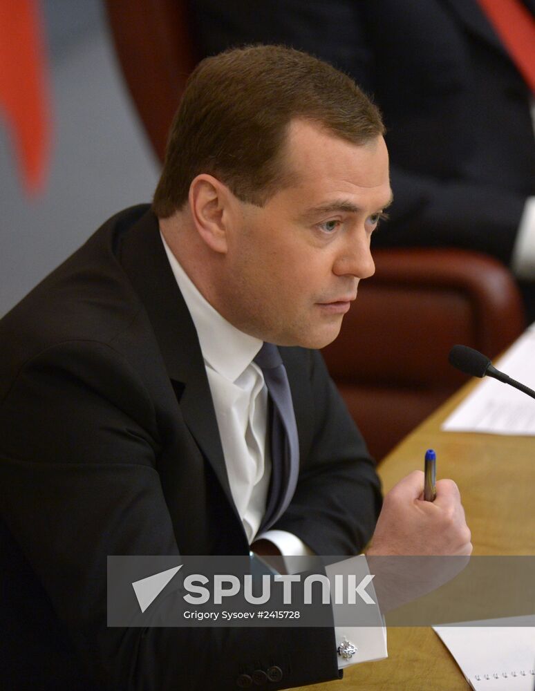 Dmitry Medvedev reports on the Government's 2013 performance at the State Duma