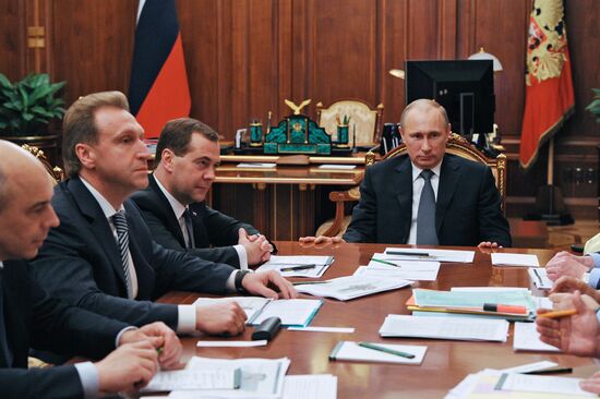 Vladimir Putin held meeting on economic development