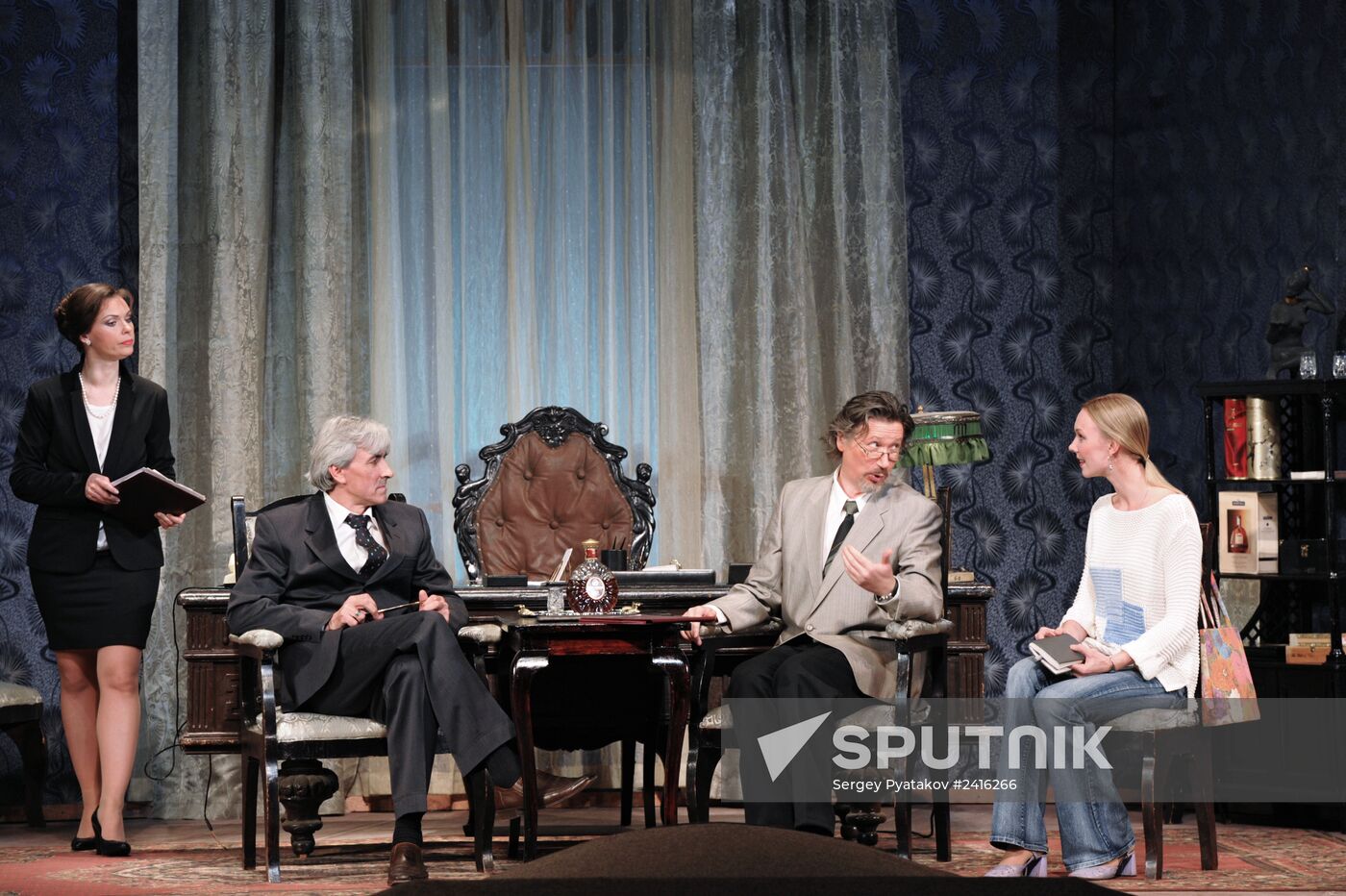 Charitable performance "Gorky Moscow Academic Art Theater to the Victorious Crimea and Sevastopol"