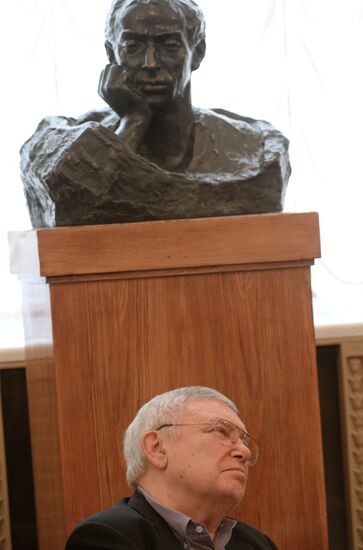 International news conference, "The Works of Yury Lyubimov in the Russian and World Theater"