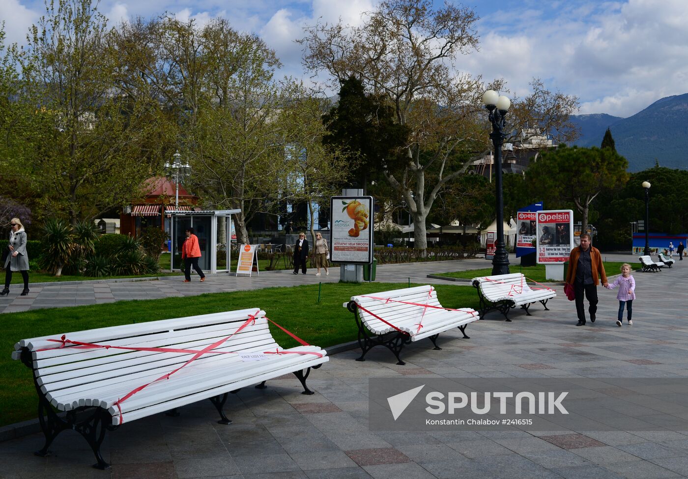 Preparations for the vacation season in Yalta