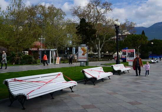 Preparations for the vacation season in Yalta