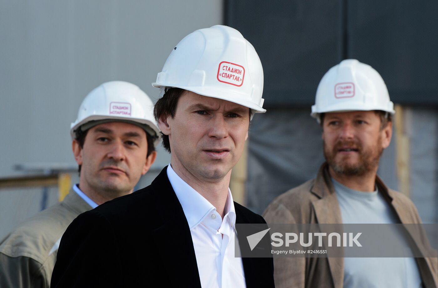 Yegor Titov and Yevgeny Kafelnikov visit construction site of Otkrytie Arena stadium