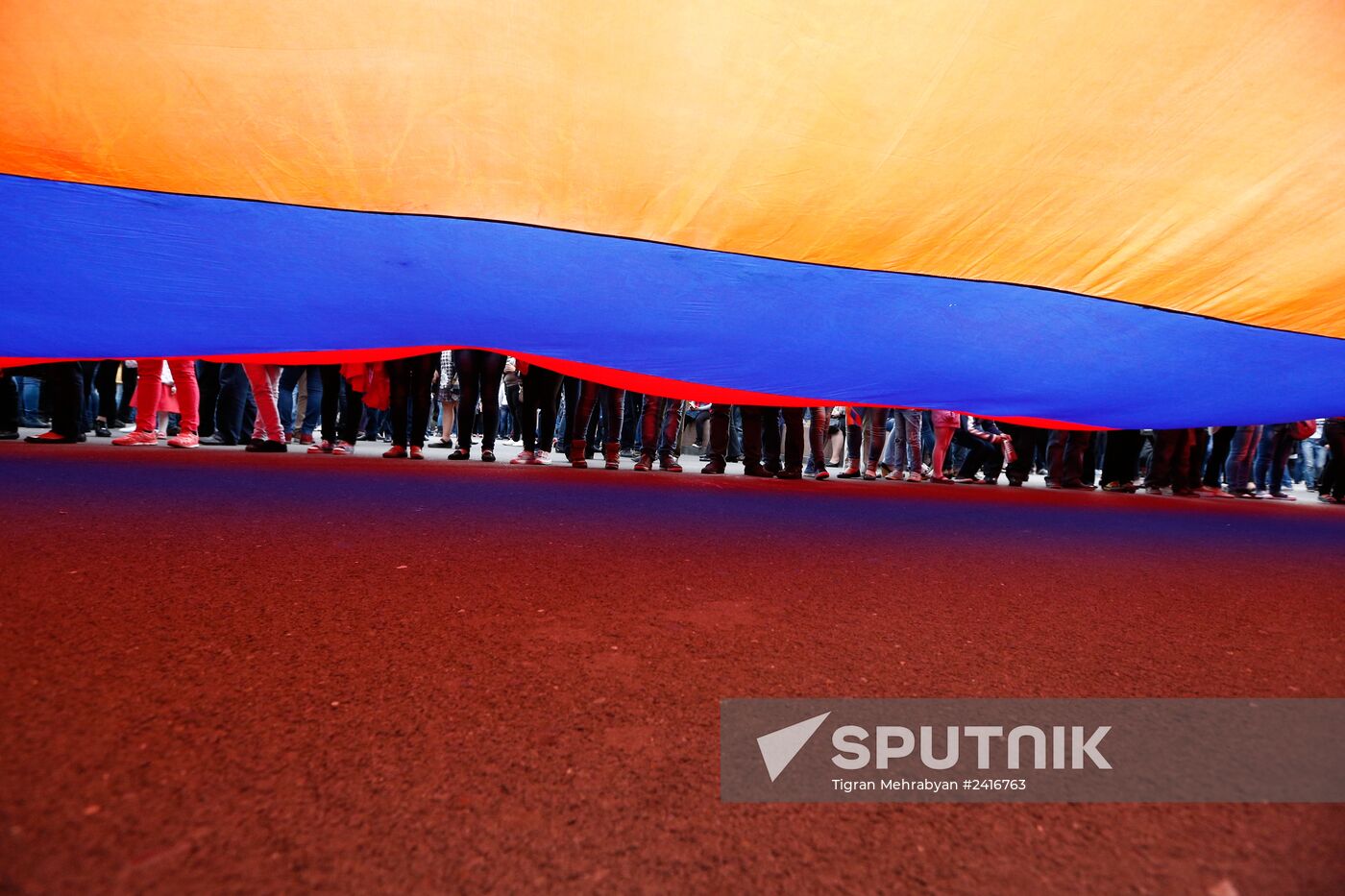 March in memory of 1915 Armenian Genocide