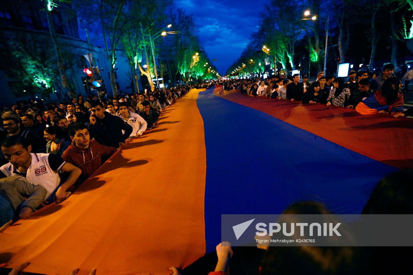 March in memory of 1915 Armenian Genocide