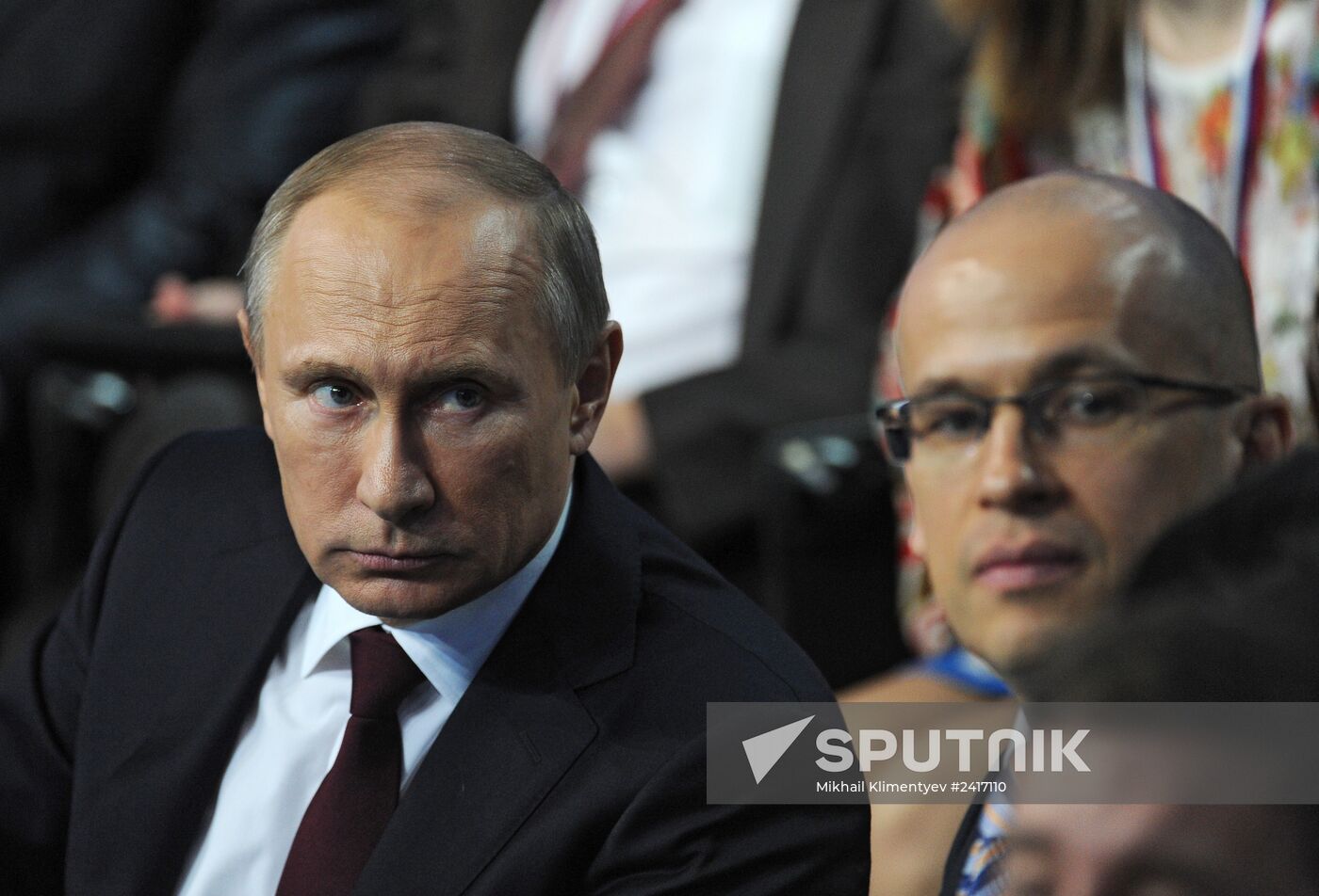 Vladimir Putin attends first media forum, all-Russia People's Front