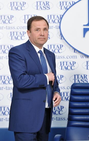 Press conference by Russia's Federal Space Agency and United Rocket and Space Corporation managers