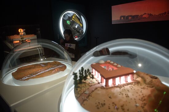 Polytechnic Museum in Moscow ubveiles exposition "Russia Makes It Herself"