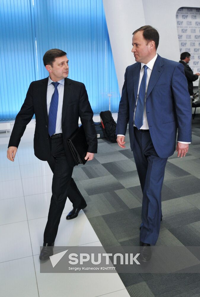 Press conference by Russia's Federal Space Agency and United Rocket and Space Corporation managers