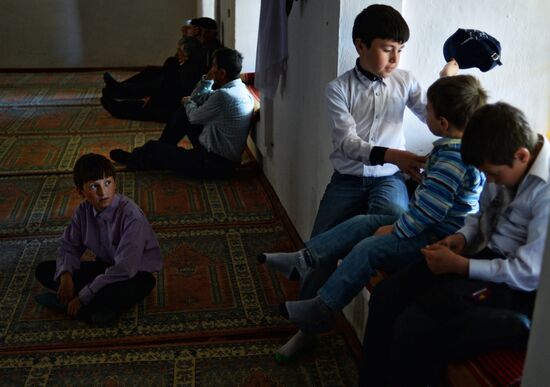 Friday prayer at Khan Palace mosque in Bakhchisaray