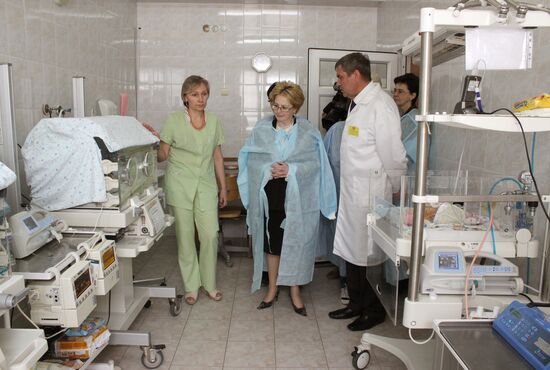 Russian Health Minister Skvortsova in Crimea visit