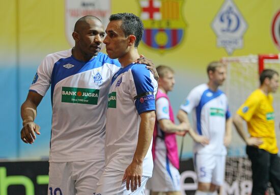 2013-14 UEFA Futsal Cup. Final Four. Dinamo vs. Barcelona