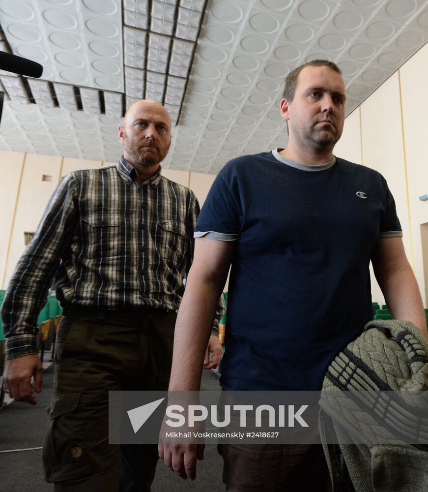News conference by OSCE observers detained by self-defense forces in Ukraine