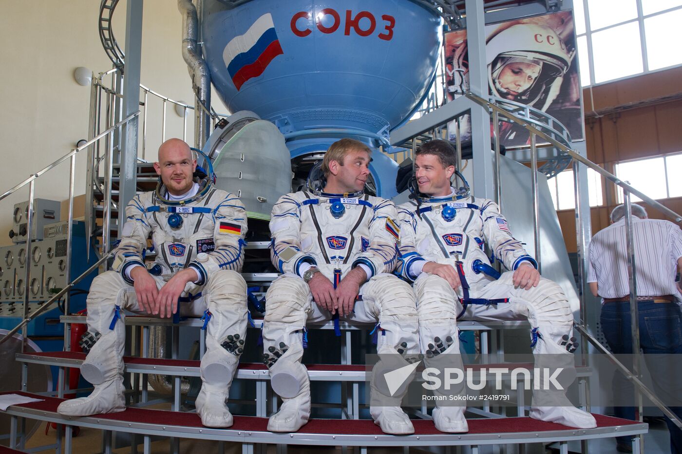 ISS Expedition 40/41 main crew in training