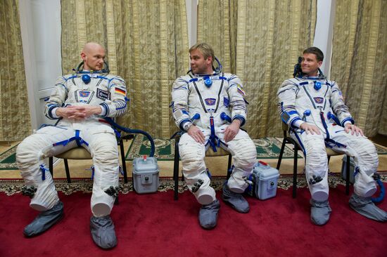 ISS Expedition 40/41 main crew in training