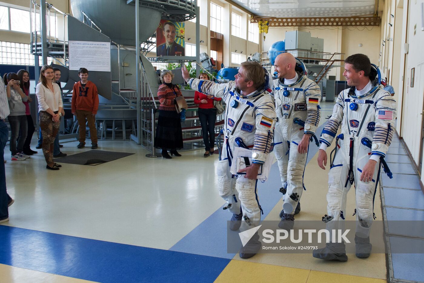 ISS Expedition 40/41 main crew in training
