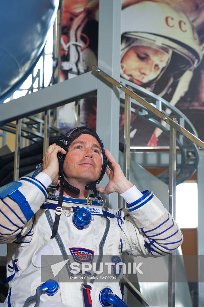 ISS Expedition 40/41 main crew in training