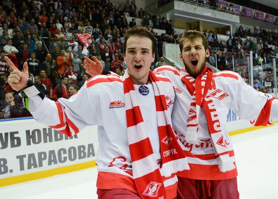 Russian Junior Hockey League. Krasnaya Armiya Moscow vs. Spartak Moscow