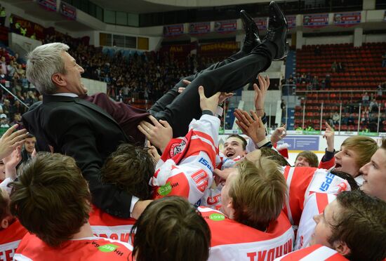 Russian Junior Hockey League. Krasnaya Armiya Moscow vs. Spartak Moscow