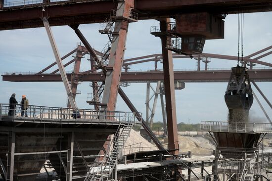 The Crimean Soda Plant
