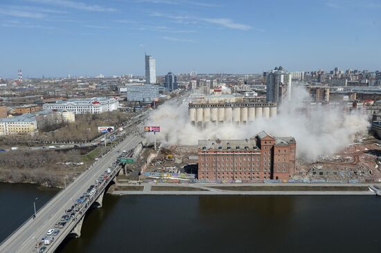 Factory facilities pulled down in Yekaterinburg