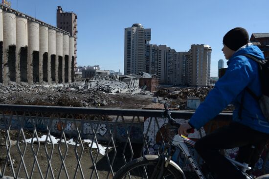 Factory facilities pulled down in Yekaterinburg