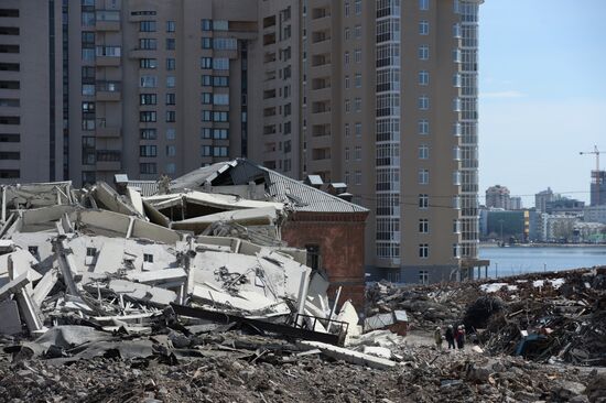 Factory facilities pulled down in Yekaterinburg