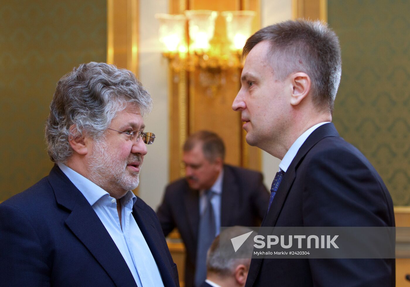 Oleksandr Turchynov holds meeting in Kiev with heads of regions