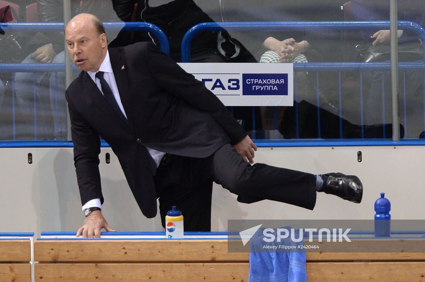 Kontinental Hockey League. Metallurg Magnitogorsk vs. Lev Praha