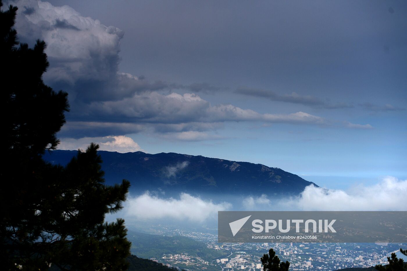 Miskhor - Ai-Petri cableway commissioned in Crimea after repair works