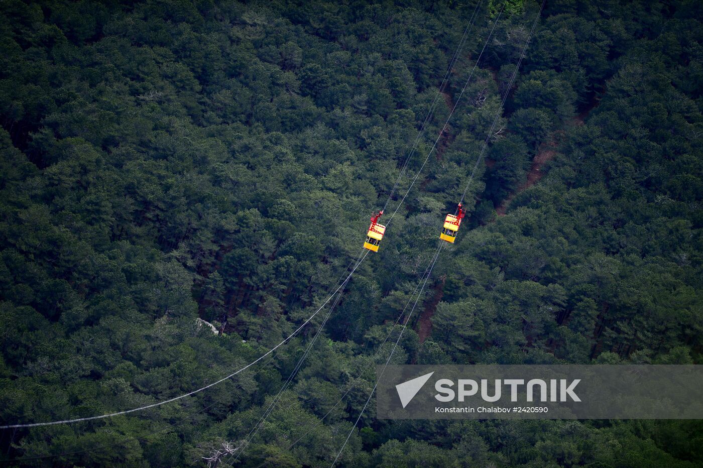 Miskhor - Ai-Petri cableway commissioned in Crimea after repair works